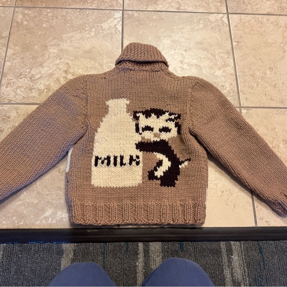 Vintage Hand-Knit Cowichan Style Wool Sweater - Picture 3 of 10